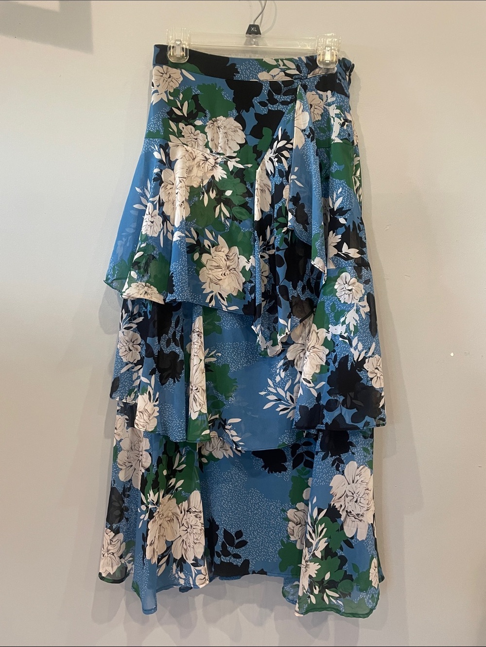 Blue Floral Tiered Maxi Skirt like new size 0